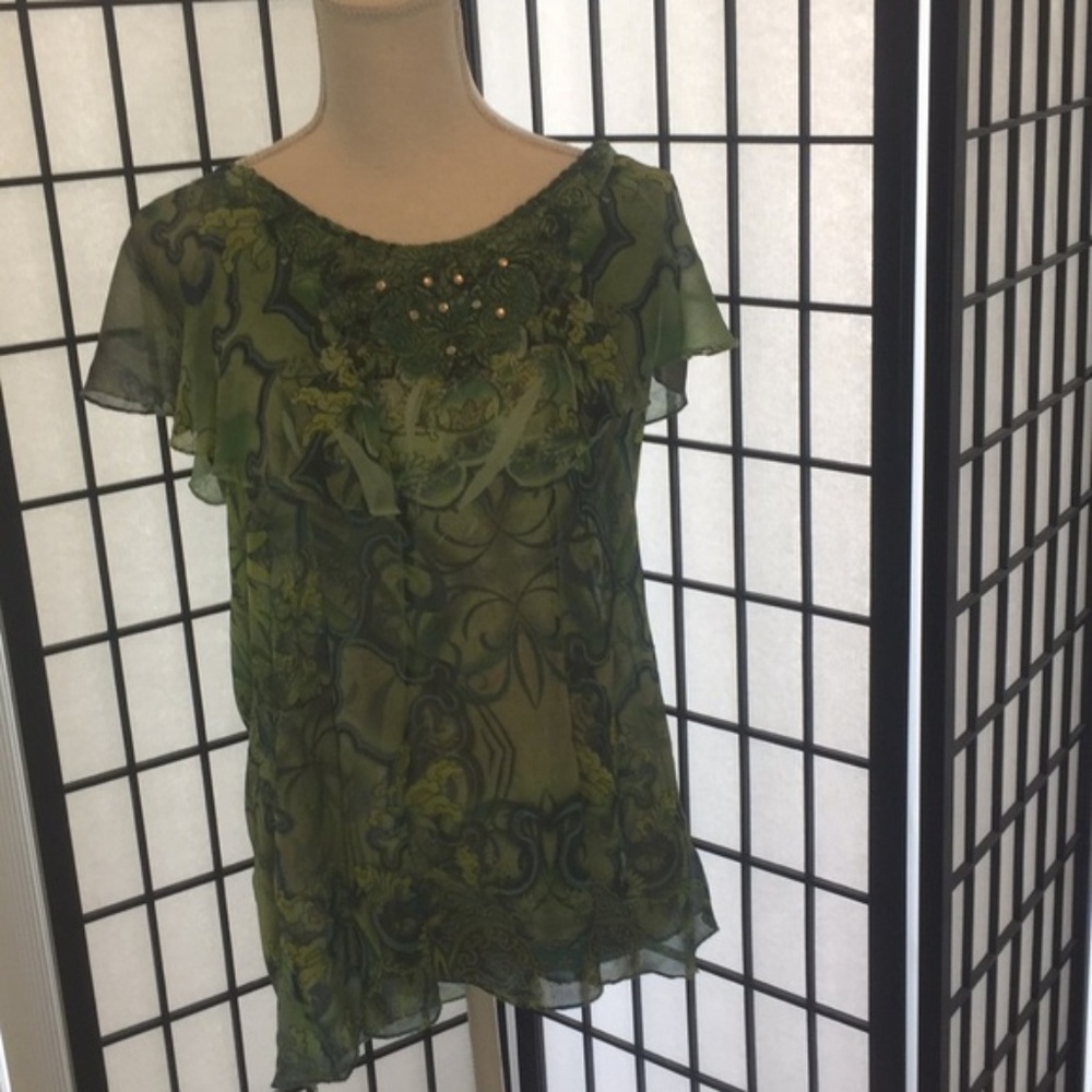 Unity World Wear Top